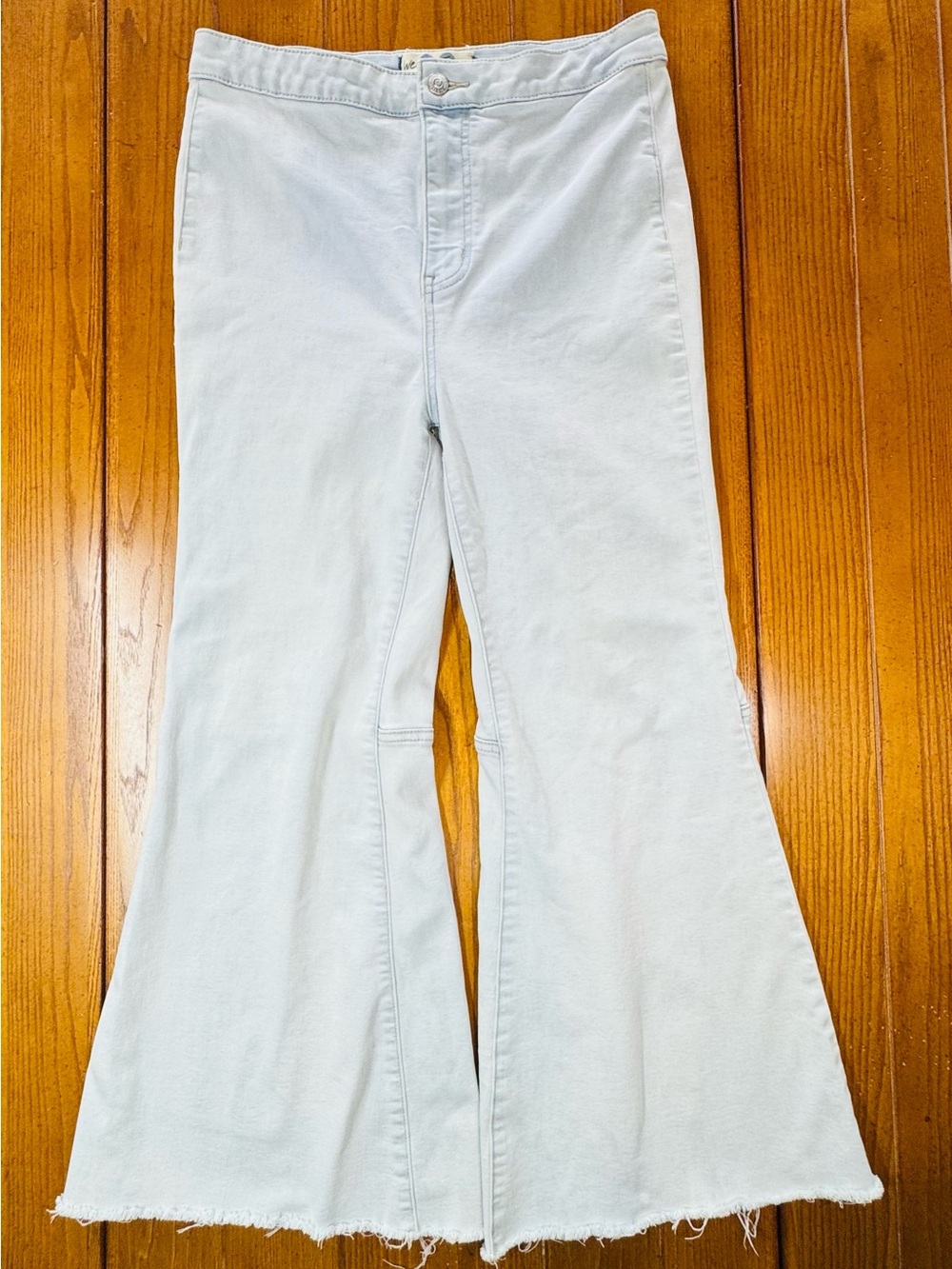 Free People We The Free Flare Jeans — Light Wash, Size 29